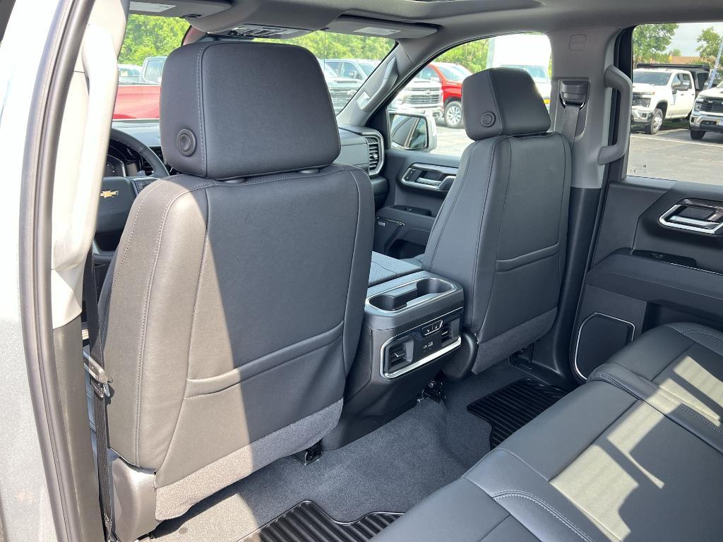 new 2025 Chevrolet Silverado 1500 car, priced at $60,164