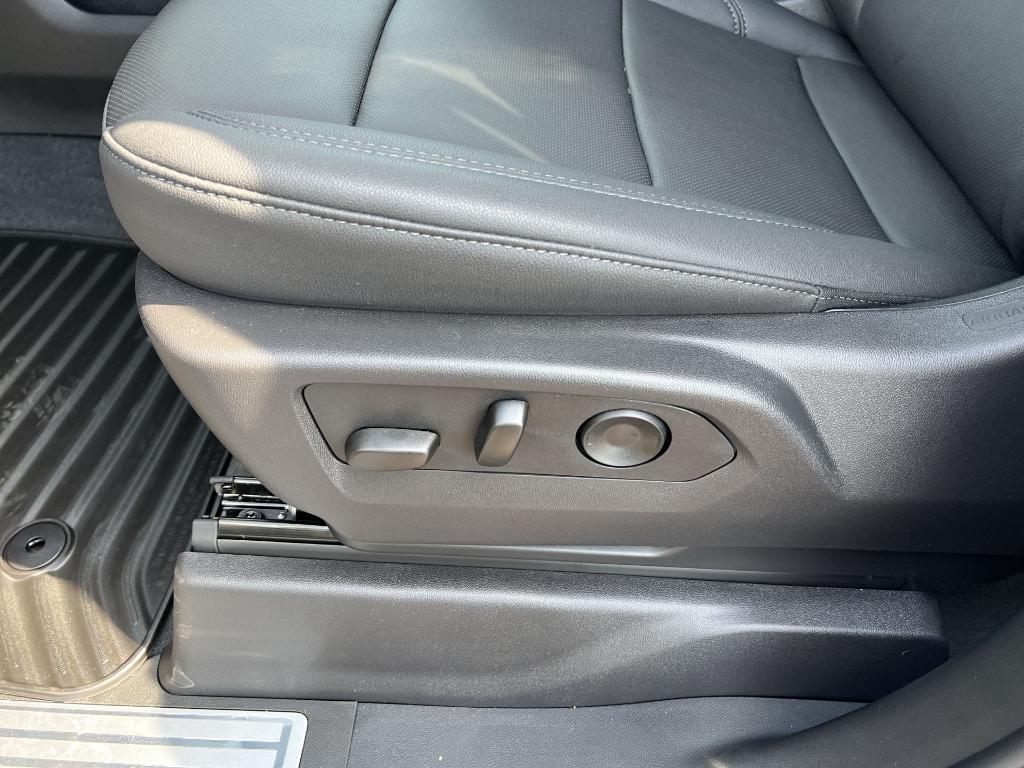 new 2025 Chevrolet Silverado 1500 car, priced at $60,164