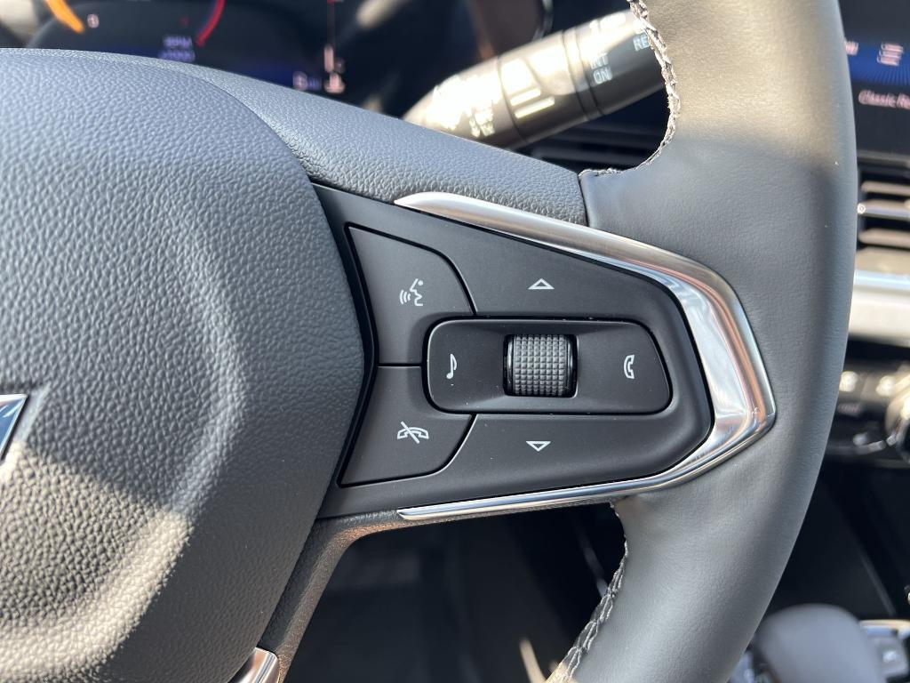 new 2025 Chevrolet Trax car, priced at $24,836