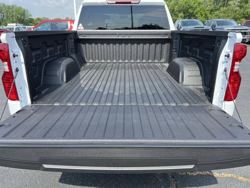 new 2025 Chevrolet Silverado 1500 car, priced at $44,551