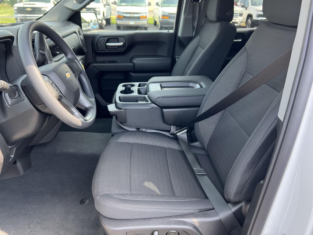 new 2025 Chevrolet Silverado 1500 car, priced at $44,551