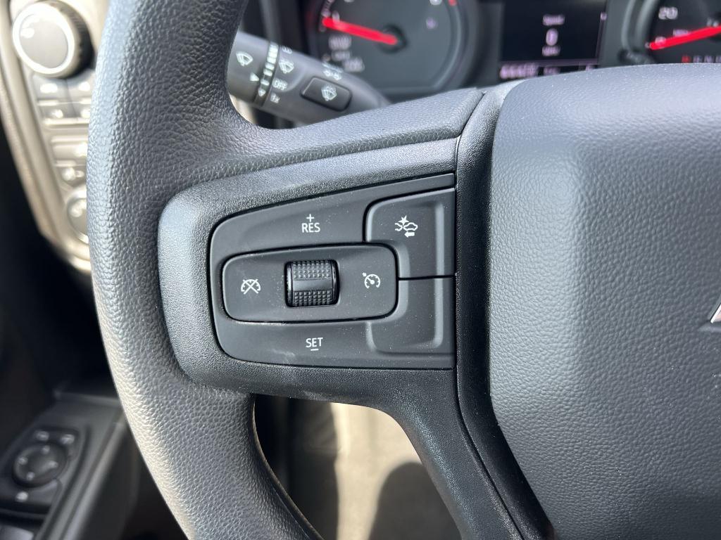 new 2025 Chevrolet Silverado 1500 car, priced at $44,551