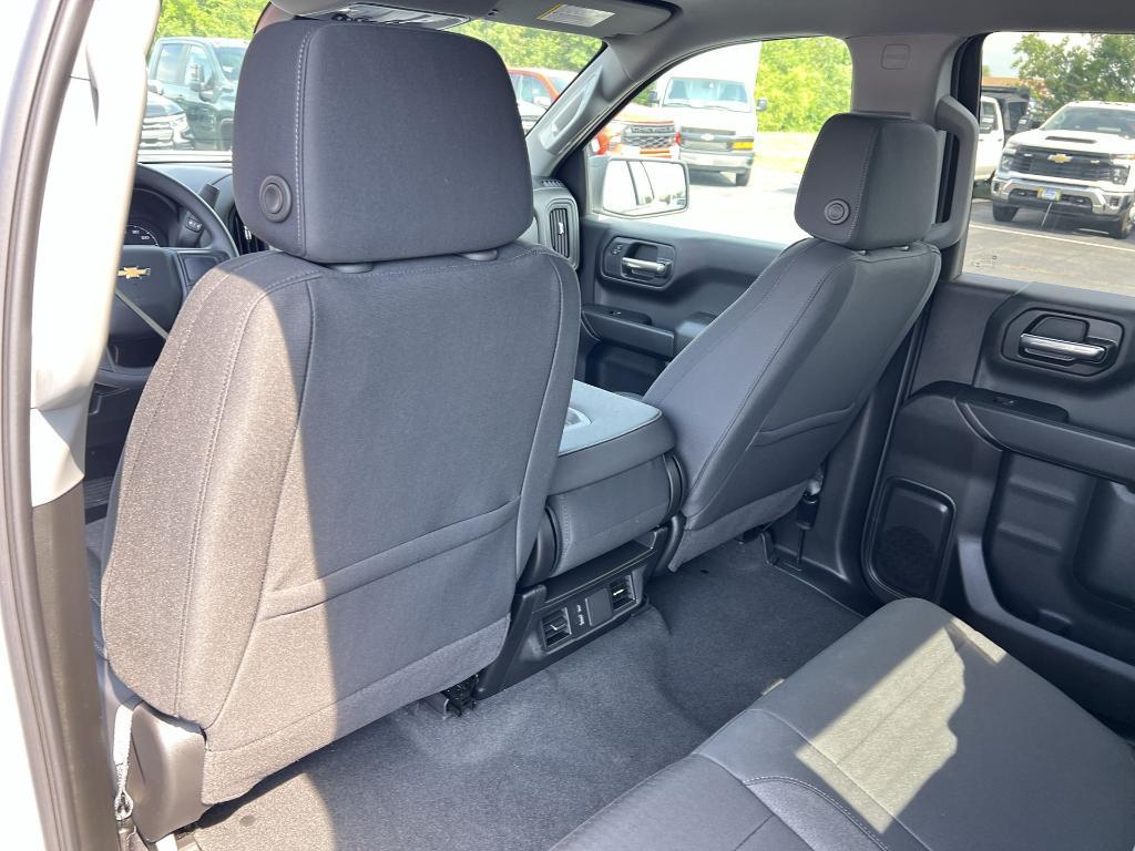 new 2025 Chevrolet Silverado 1500 car, priced at $44,551