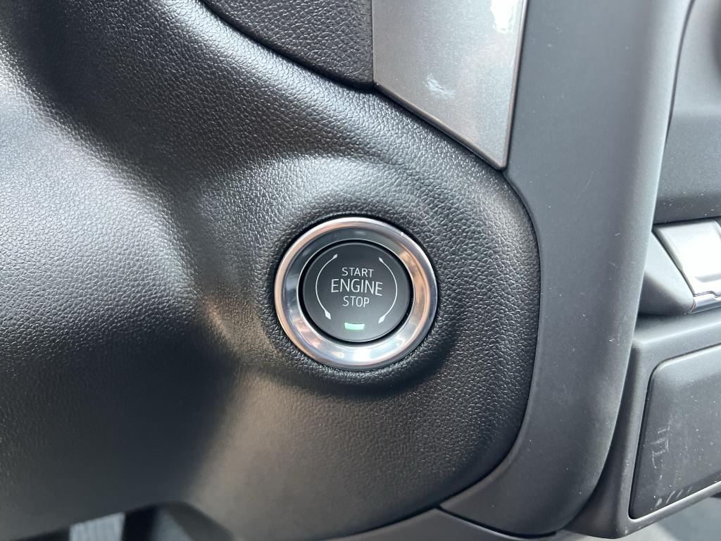 new 2025 Chevrolet Silverado 1500 car, priced at $44,551