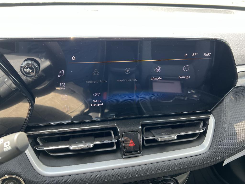new 2025 Chevrolet TrailBlazer car, priced at $27,096