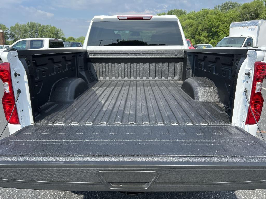 new 2025 Chevrolet Silverado 2500 car, priced at $53,241