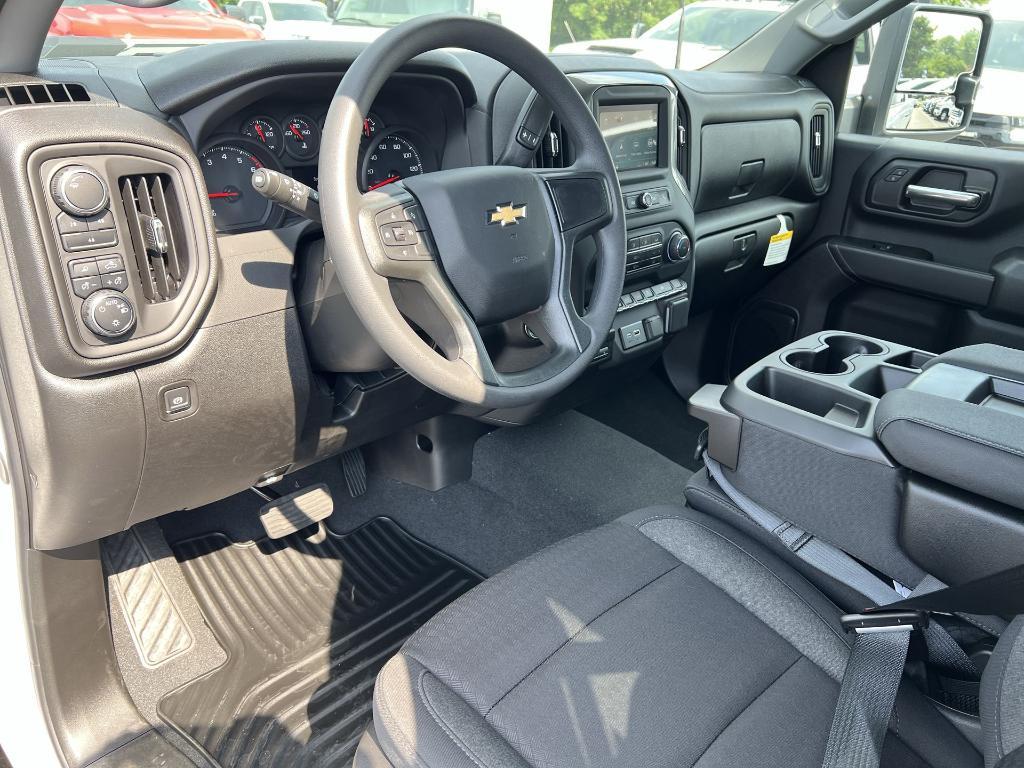 new 2025 Chevrolet Silverado 2500 car, priced at $53,241