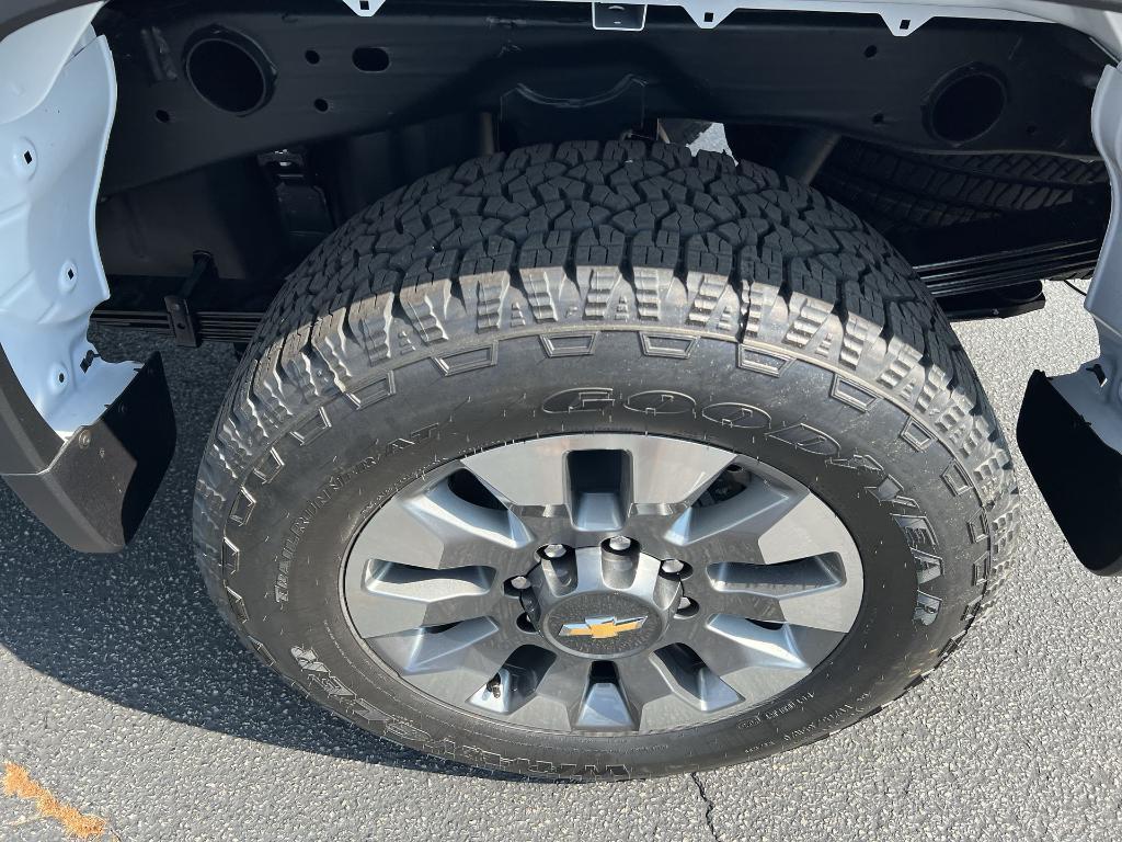 new 2025 Chevrolet Silverado 2500 car, priced at $53,241
