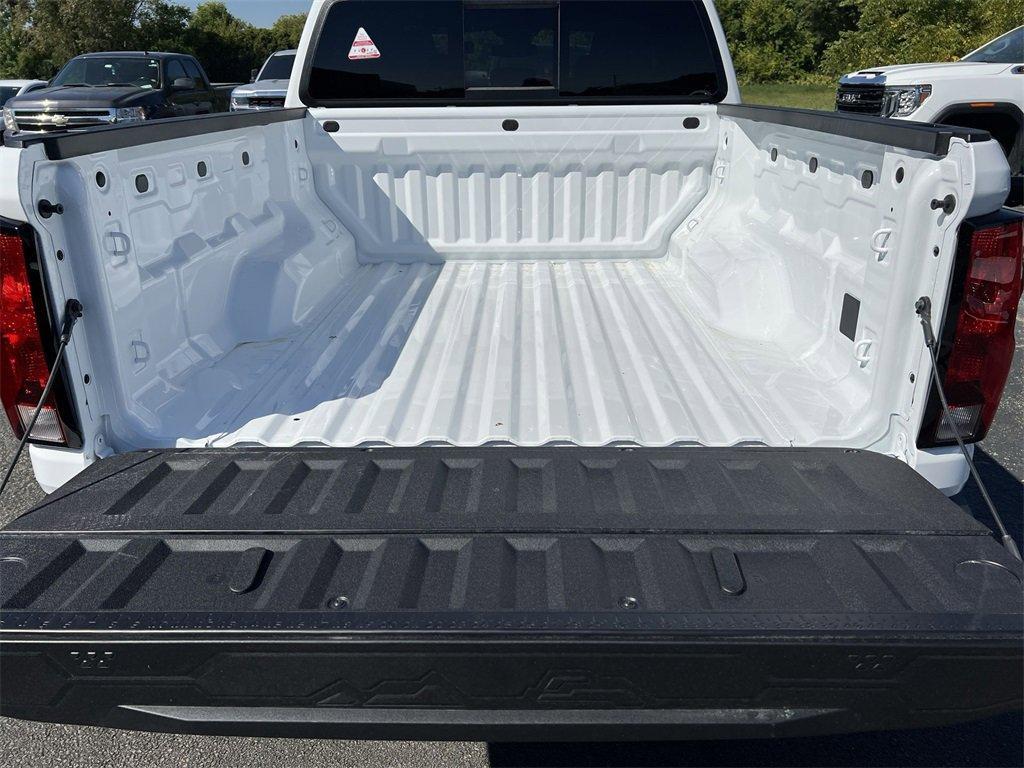 new 2026 Chevrolet Colorado car, priced at $40,070