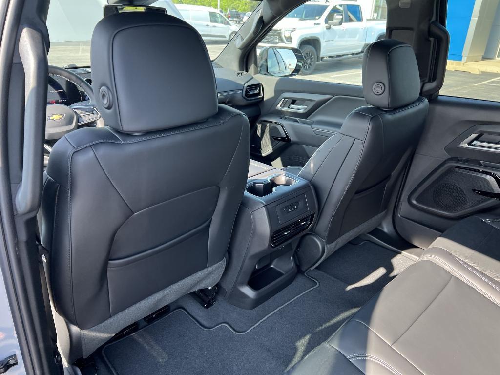 new 2025 Chevrolet Silverado EV car, priced at $70,181