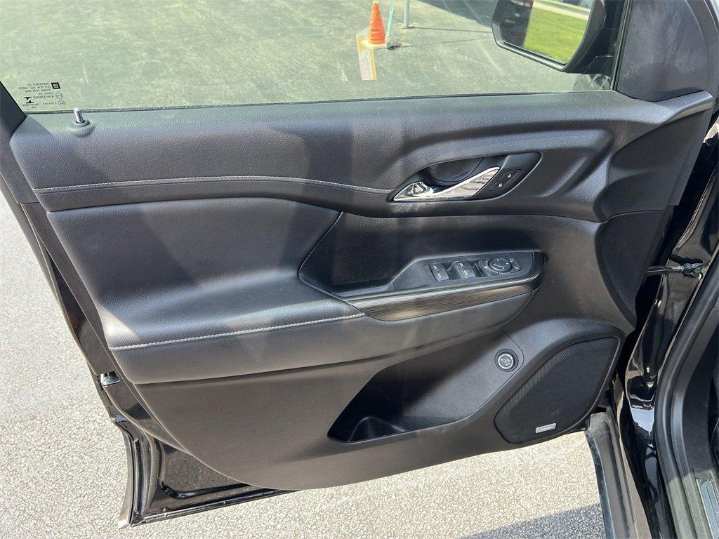 used 2023 GMC Acadia car, priced at $31,991