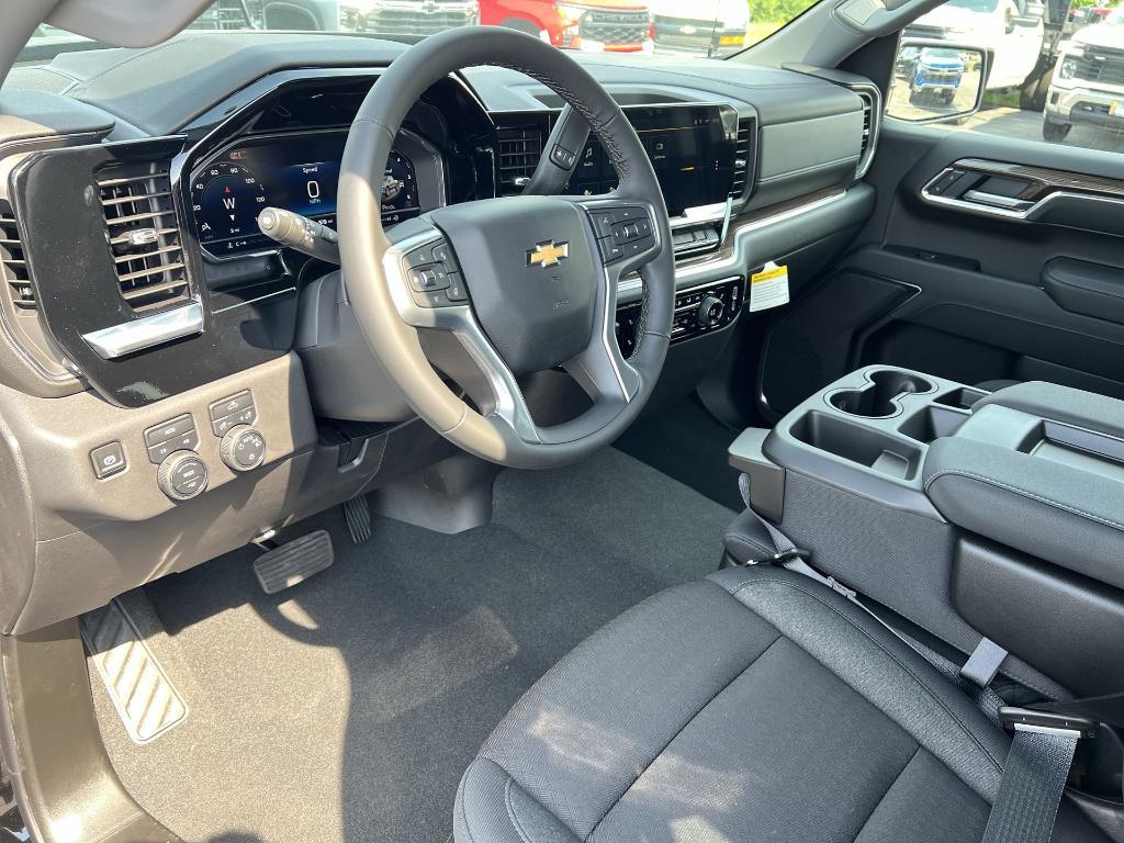 new 2025 Chevrolet Silverado 1500 car, priced at $47,411