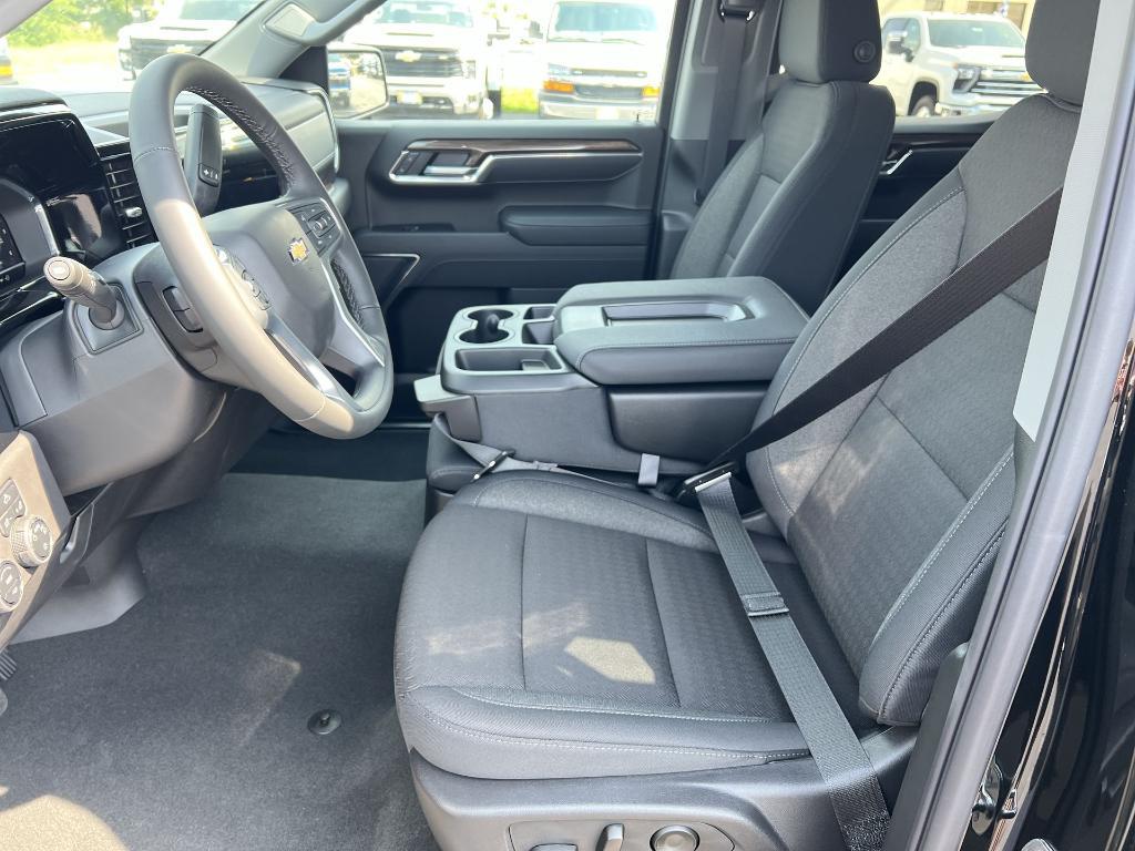 new 2025 Chevrolet Silverado 1500 car, priced at $47,411