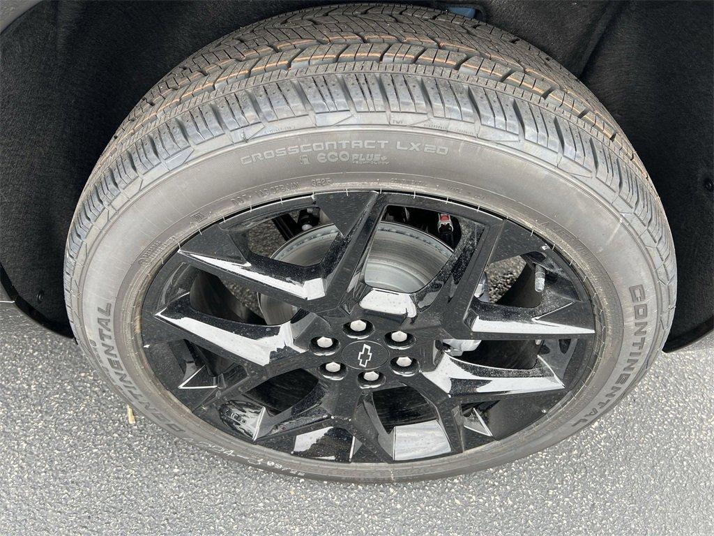 new 2026 Chevrolet Traverse car, priced at $59,220