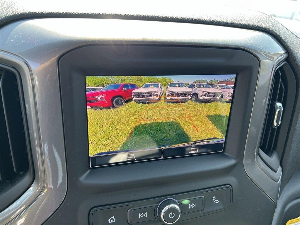 new 2025 Chevrolet Silverado 1500 car, priced at $43,039