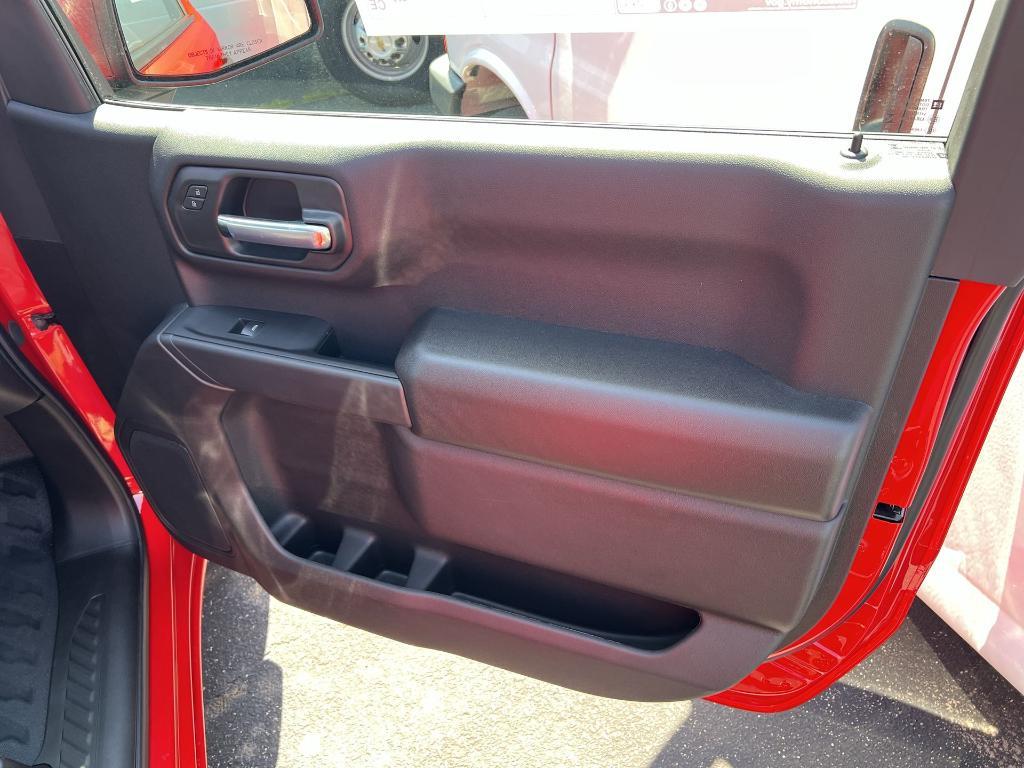 new 2025 Chevrolet Silverado 1500 car, priced at $43,839