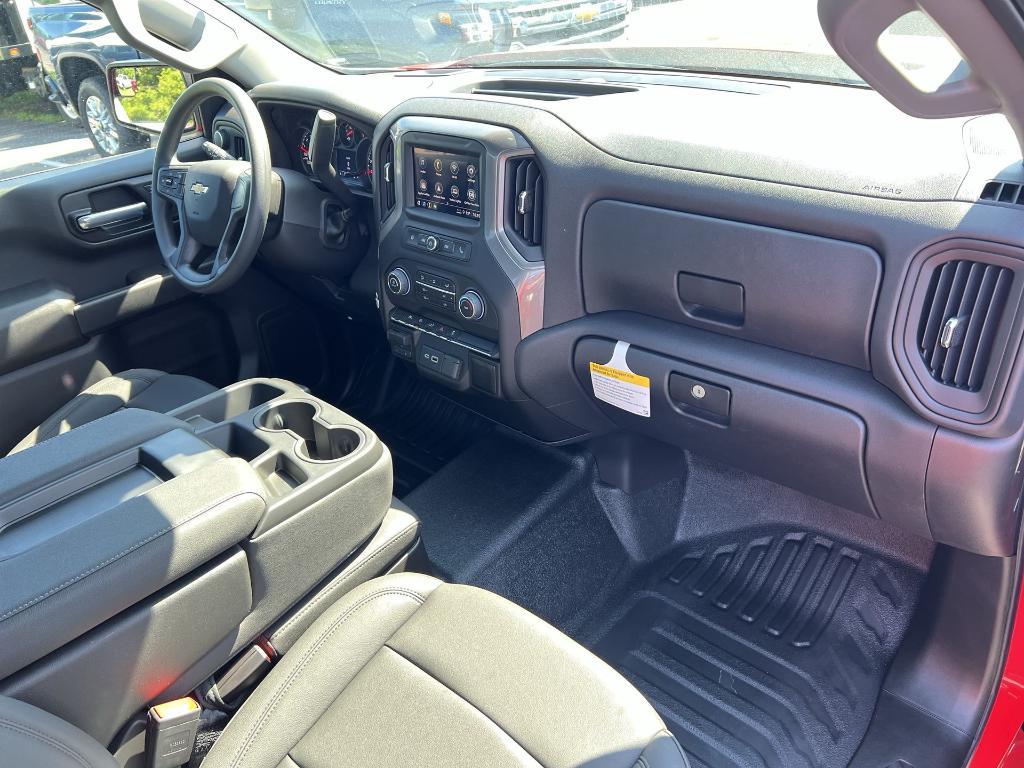 new 2025 Chevrolet Silverado 1500 car, priced at $43,839