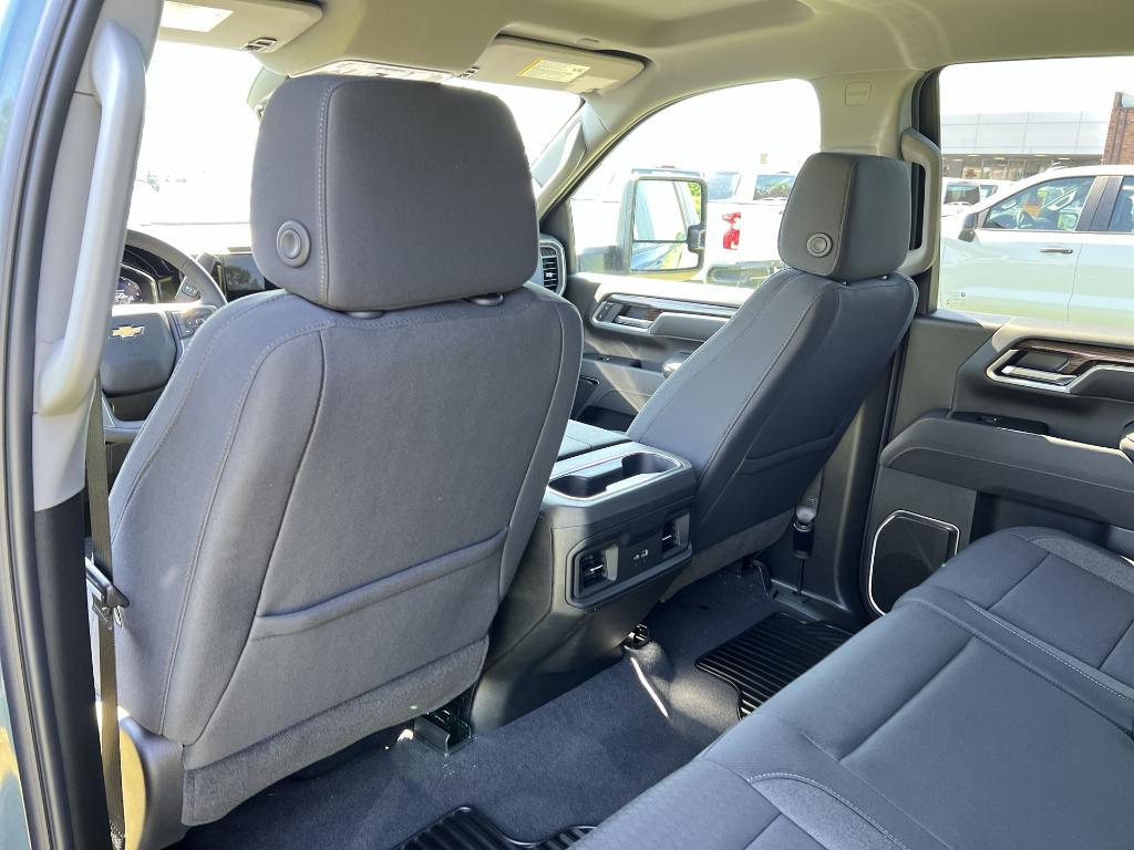 new 2025 Chevrolet Silverado 2500 car, priced at $59,518