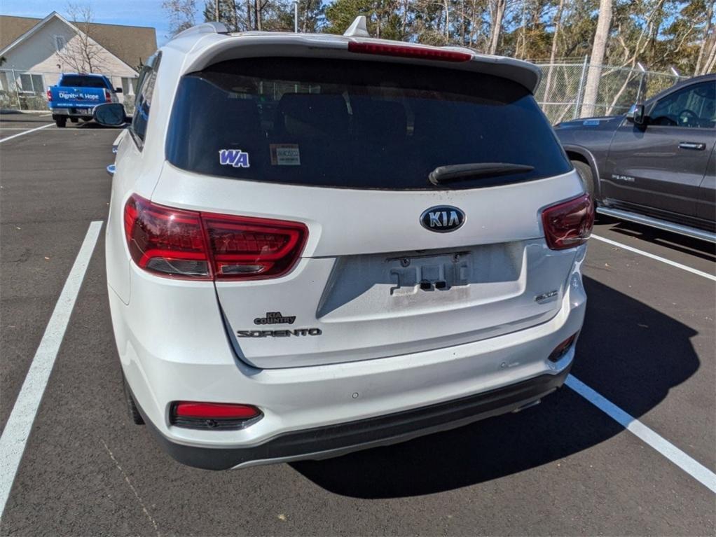 used 2019 Kia Sorento car, priced at $18,031