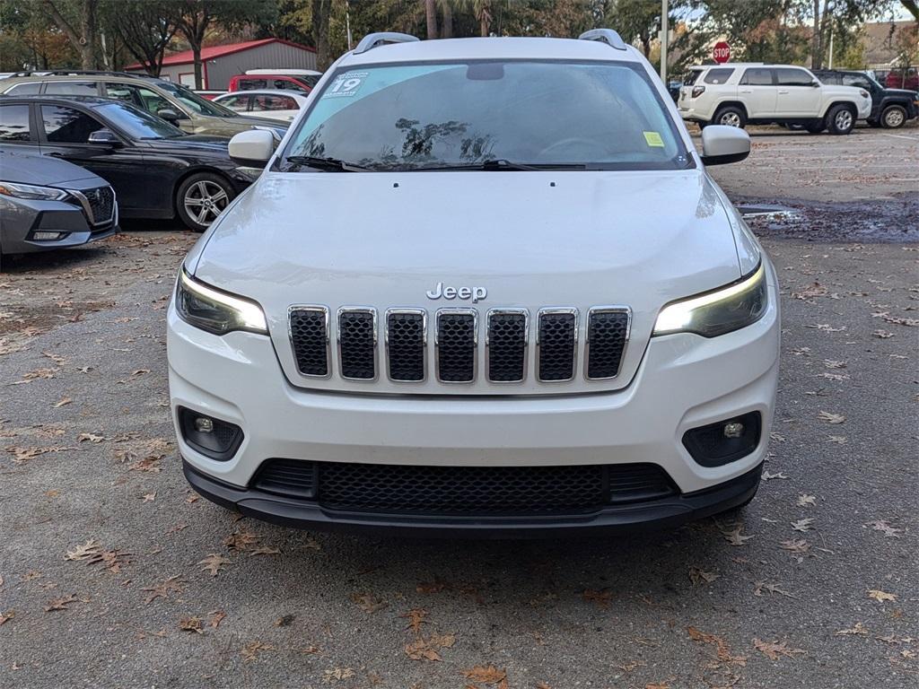 used 2019 Jeep Cherokee car, priced at $11,491