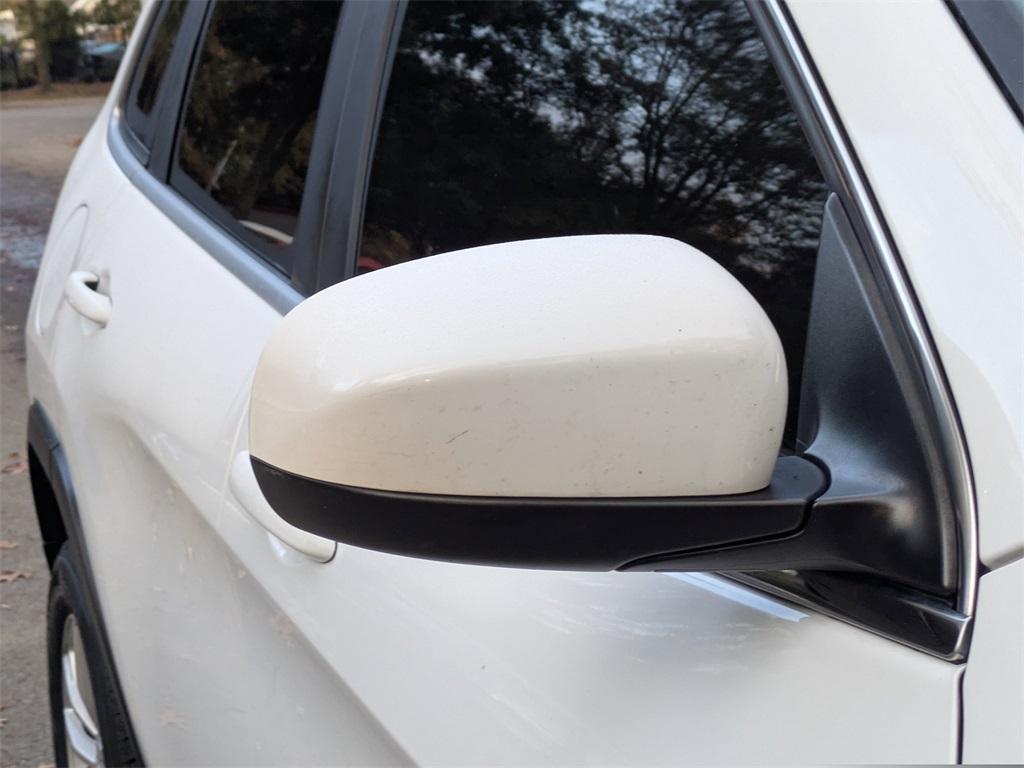 used 2019 Jeep Cherokee car, priced at $11,291