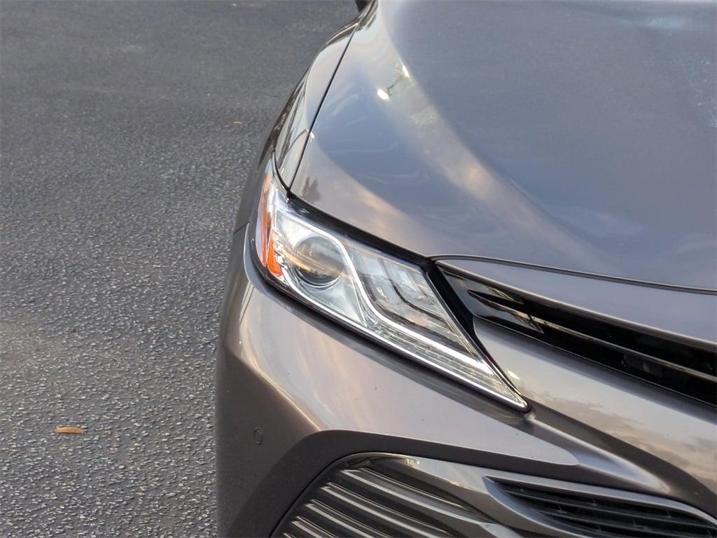 used 2018 Toyota Camry Hybrid car, priced at $22,331