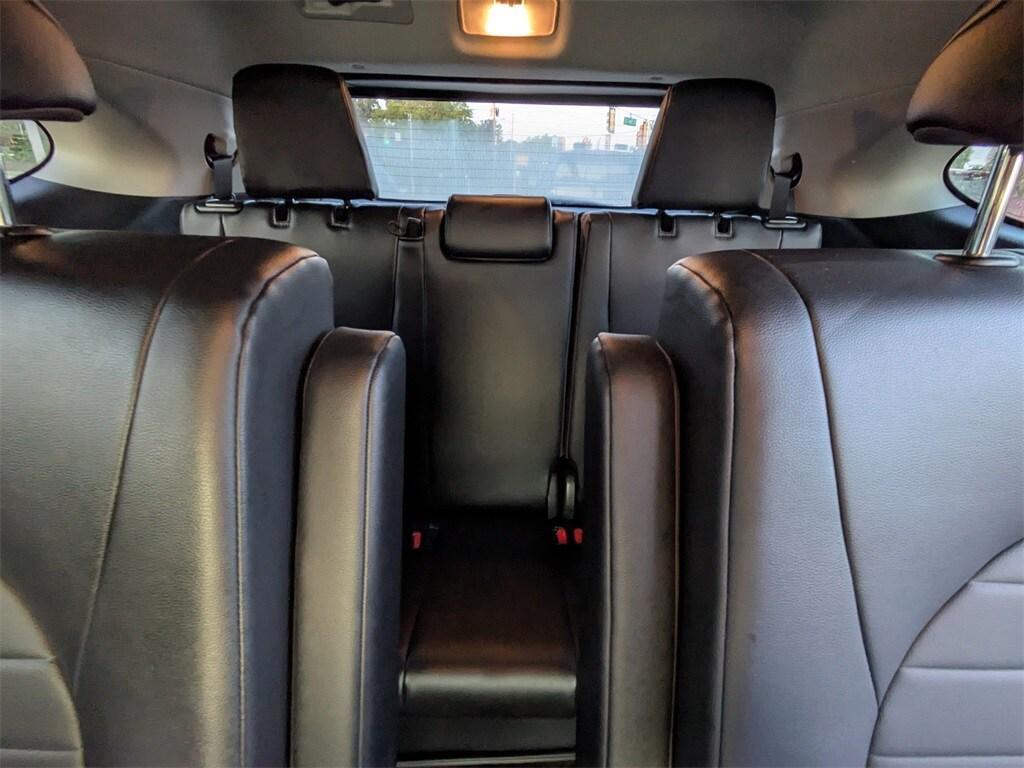 used 2024 Toyota Highlander car, priced at $43,431