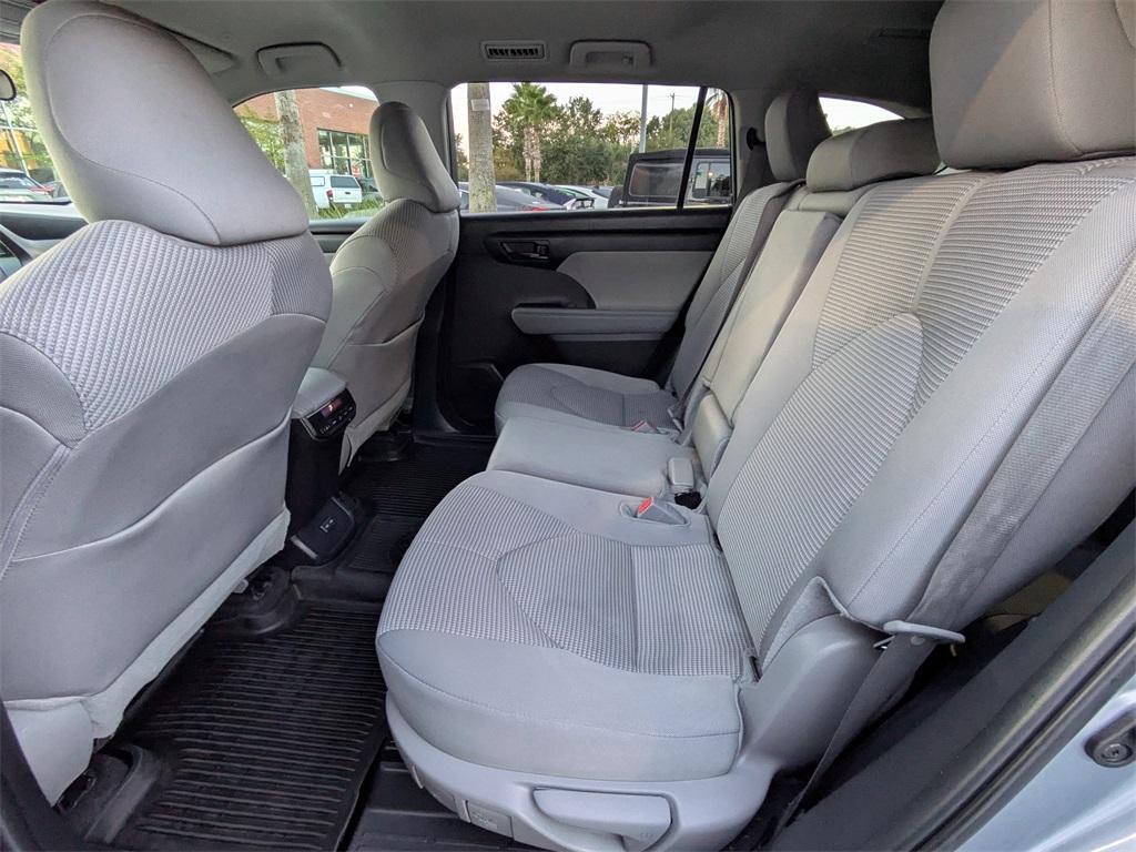 used 2024 Toyota Highlander car, priced at $40,531