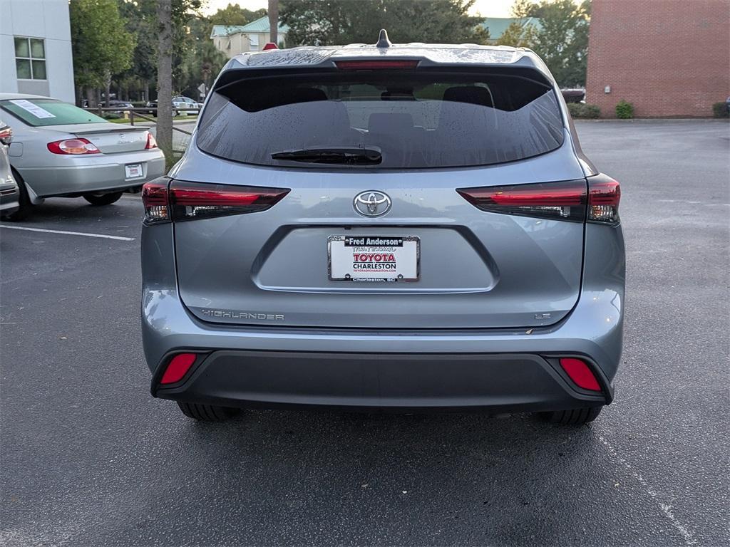 used 2024 Toyota Highlander car, priced at $40,531