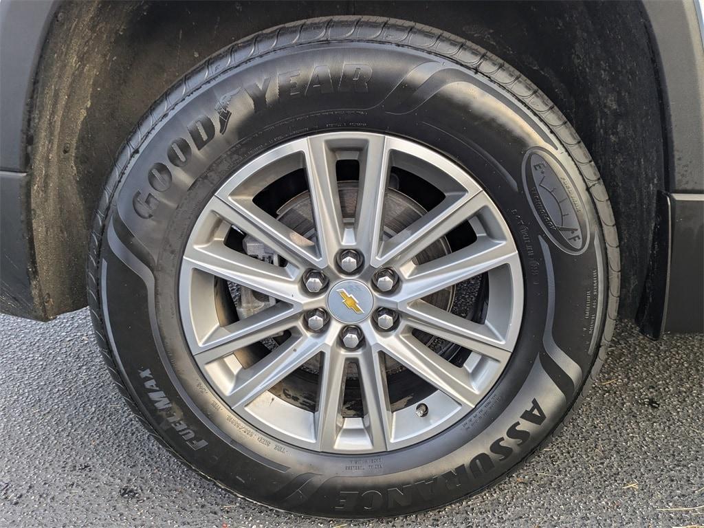 used 2023 Chevrolet Traverse car, priced at $32,531