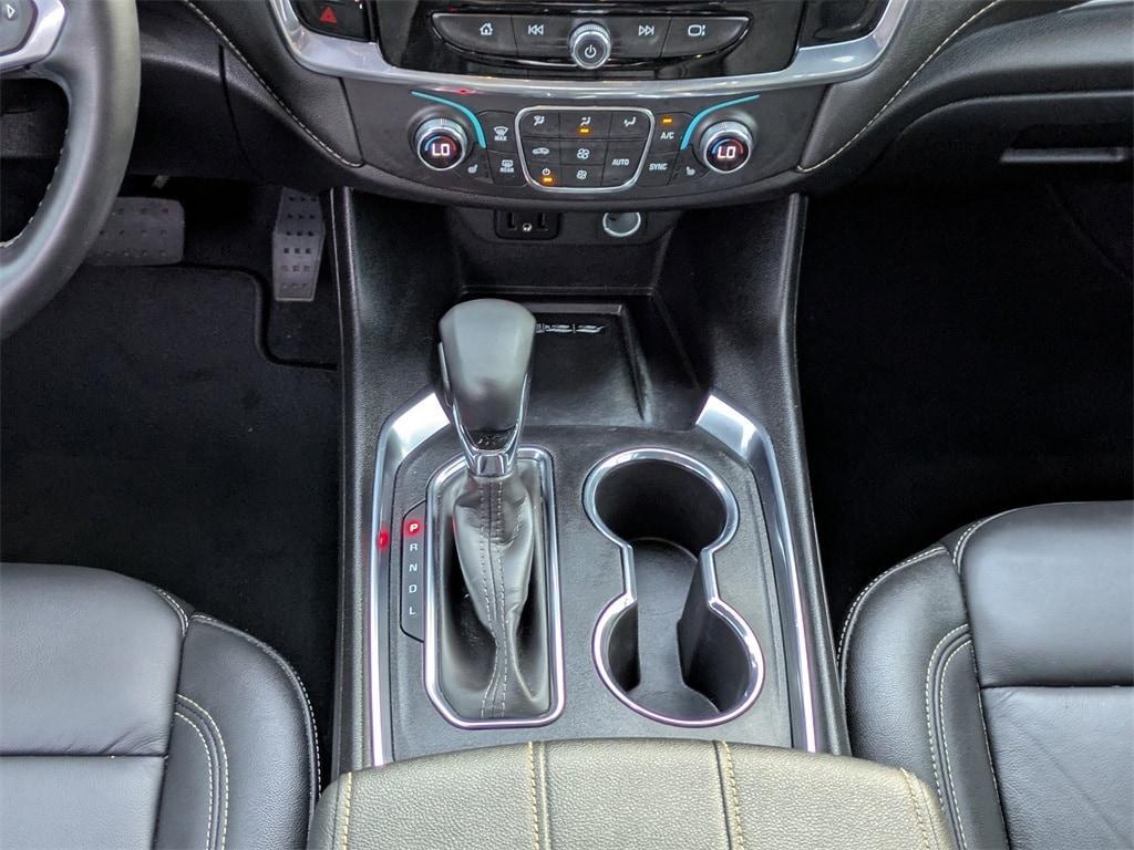 used 2023 Chevrolet Traverse car, priced at $32,531