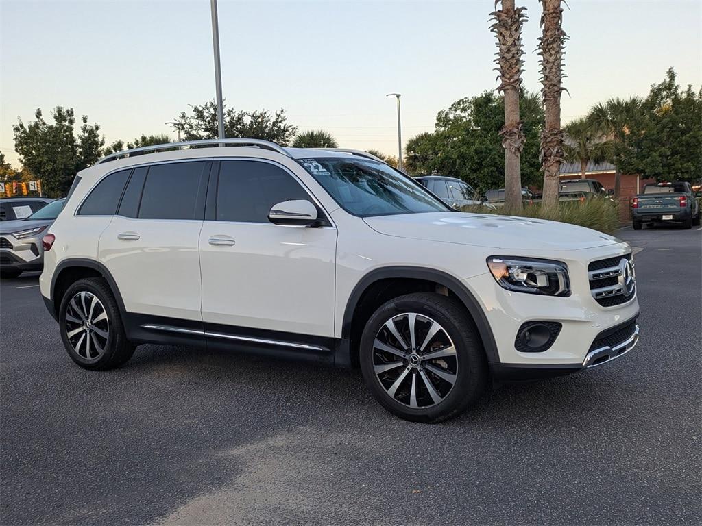 used 2022 Mercedes-Benz GLB 250 car, priced at $30,331