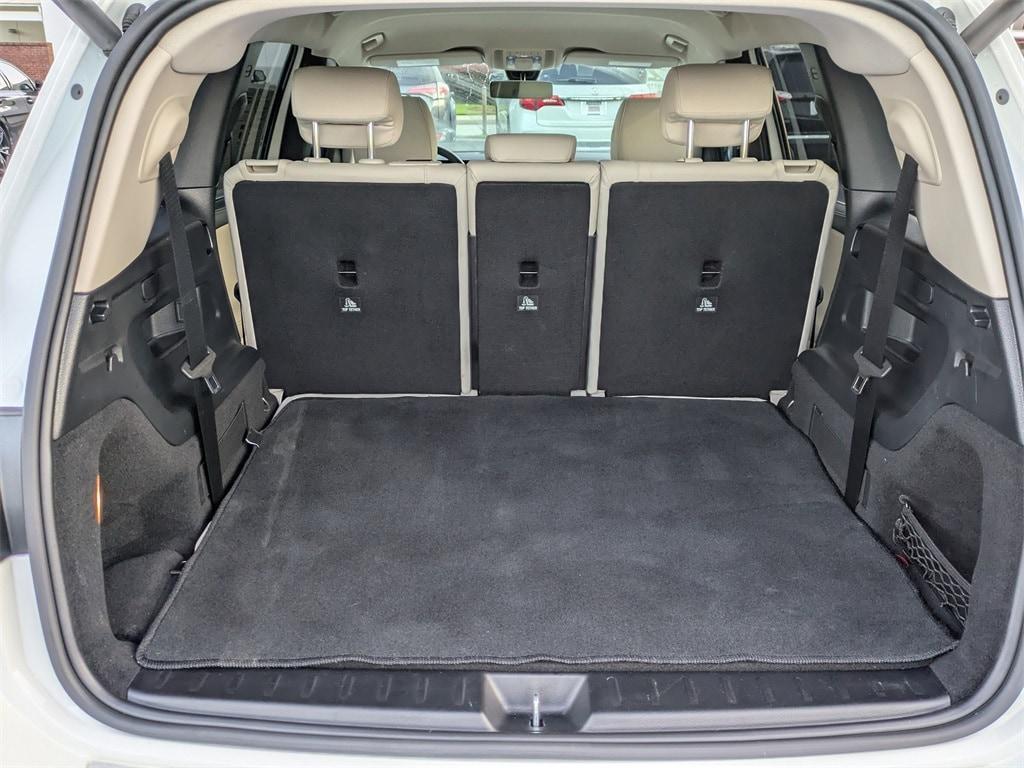 used 2022 Mercedes-Benz GLB 250 car, priced at $30,331