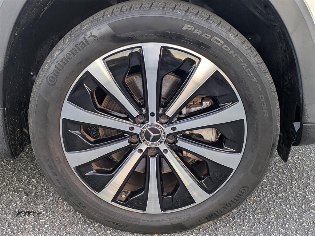used 2022 Mercedes-Benz GLB 250 car, priced at $30,331