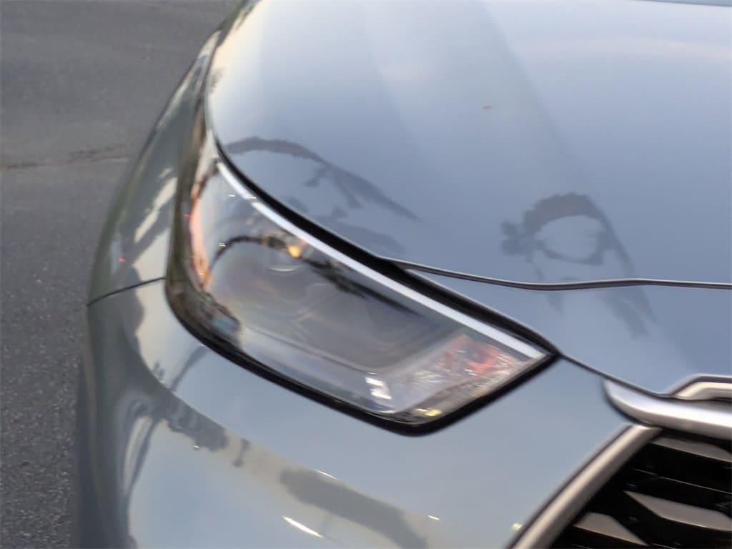 used 2022 Toyota Highlander car, priced at $40,531