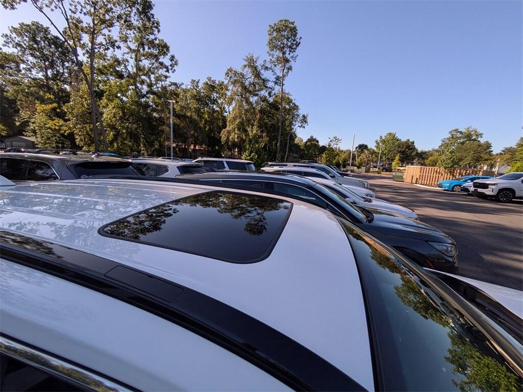 used 2023 Toyota RAV4 Hybrid car, priced at $33,931
