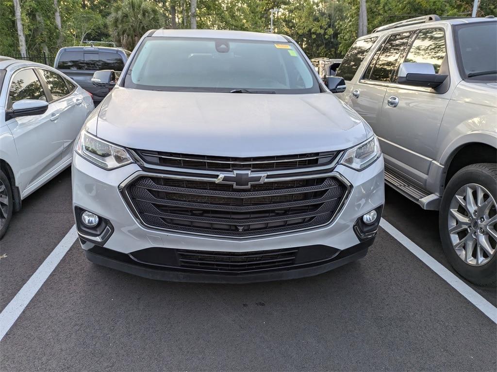 used 2020 Chevrolet Traverse car, priced at $28,031