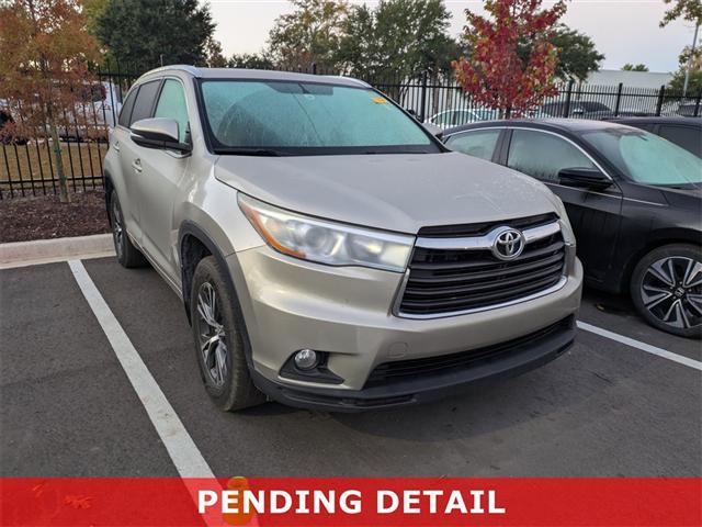 used 2016 Toyota Highlander car, priced at $18,491