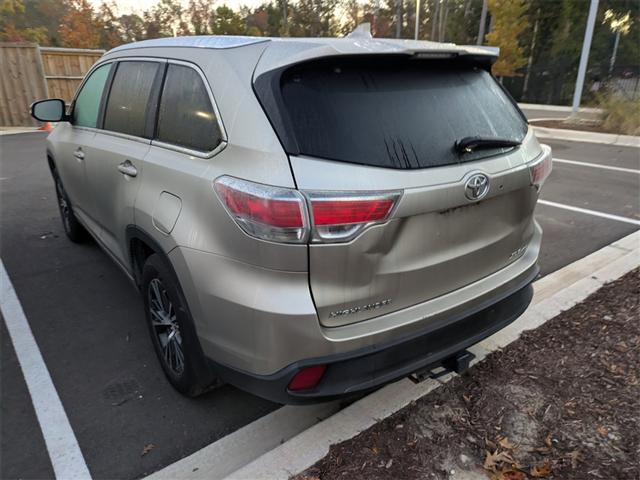 used 2016 Toyota Highlander car, priced at $18,491