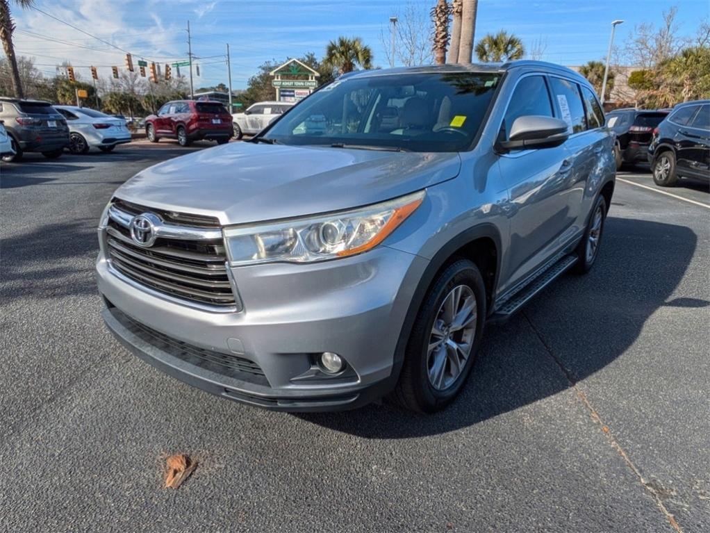 used 2014 Toyota Highlander car, priced at $16,531