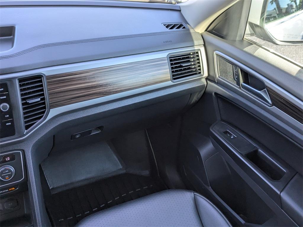 used 2021 Volkswagen Atlas car, priced at $14,991