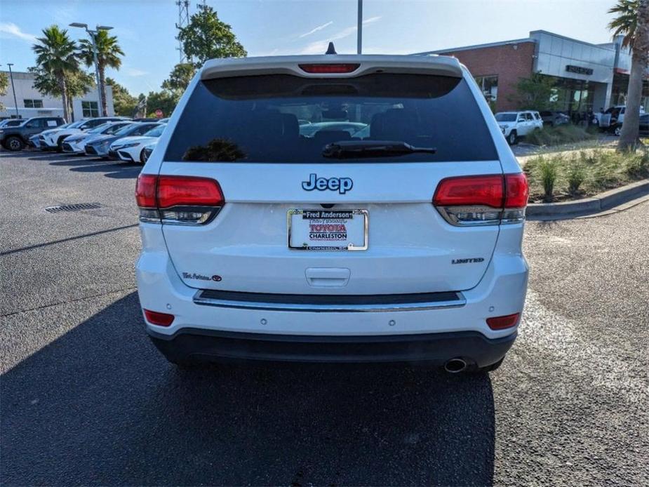 used 2017 Jeep Grand Cherokee car, priced at $18,431