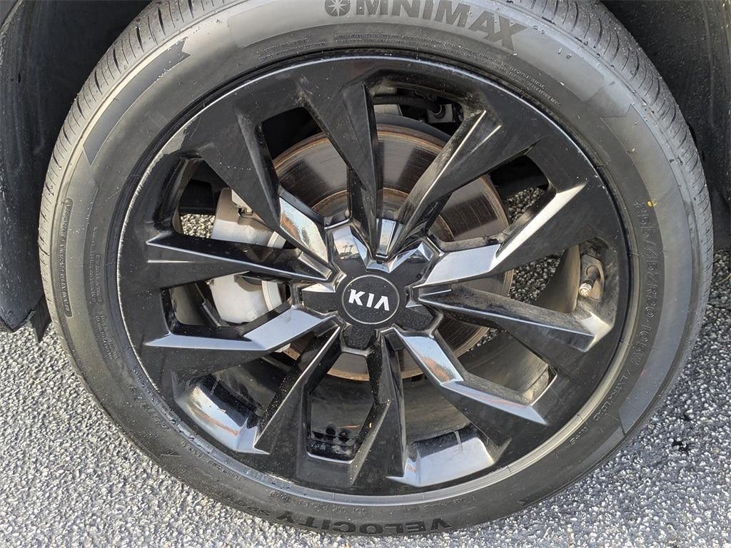 used 2021 Kia Sorento car, priced at $29,831
