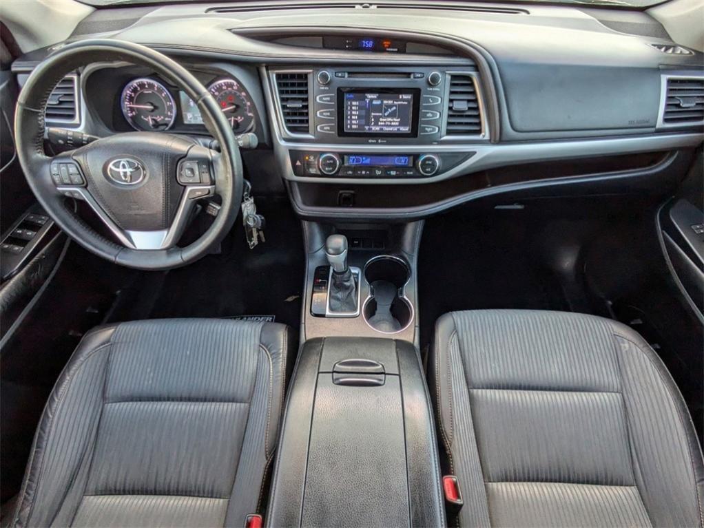 used 2015 Toyota Highlander car, priced at $18,931