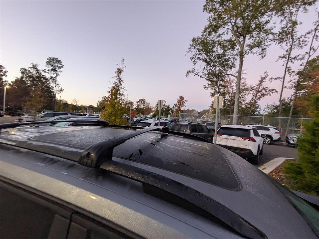 used 2021 Volkswagen Atlas car, priced at $17,991