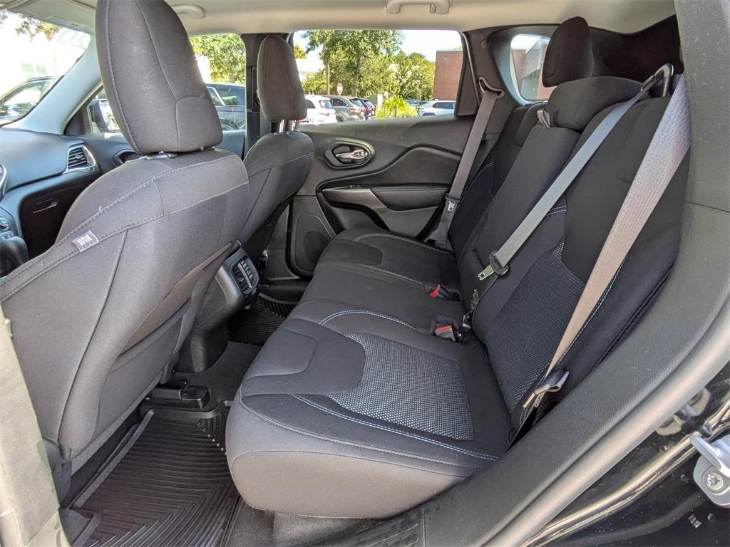 used 2020 Jeep Cherokee car, priced at $18,931