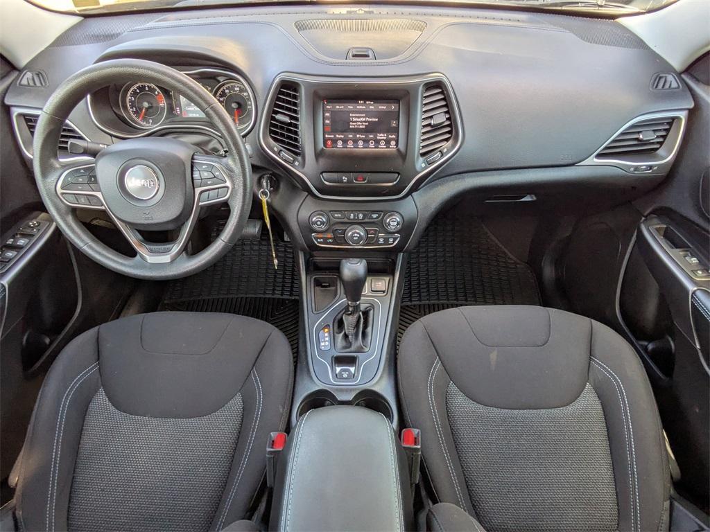 used 2020 Jeep Cherokee car, priced at $15,291