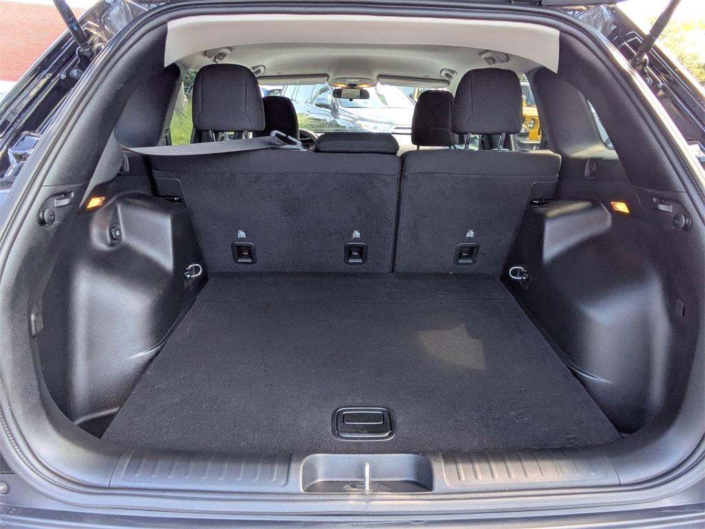 used 2020 Jeep Cherokee car, priced at $15,291