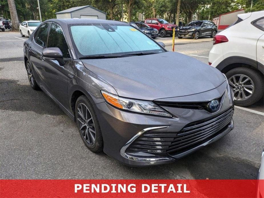 used 2021 Toyota Camry Hybrid car, priced at $31,731