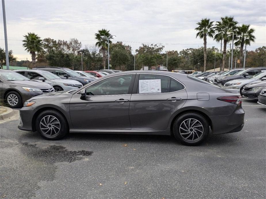 used 2024 Toyota Camry Hybrid car, priced at $28,331